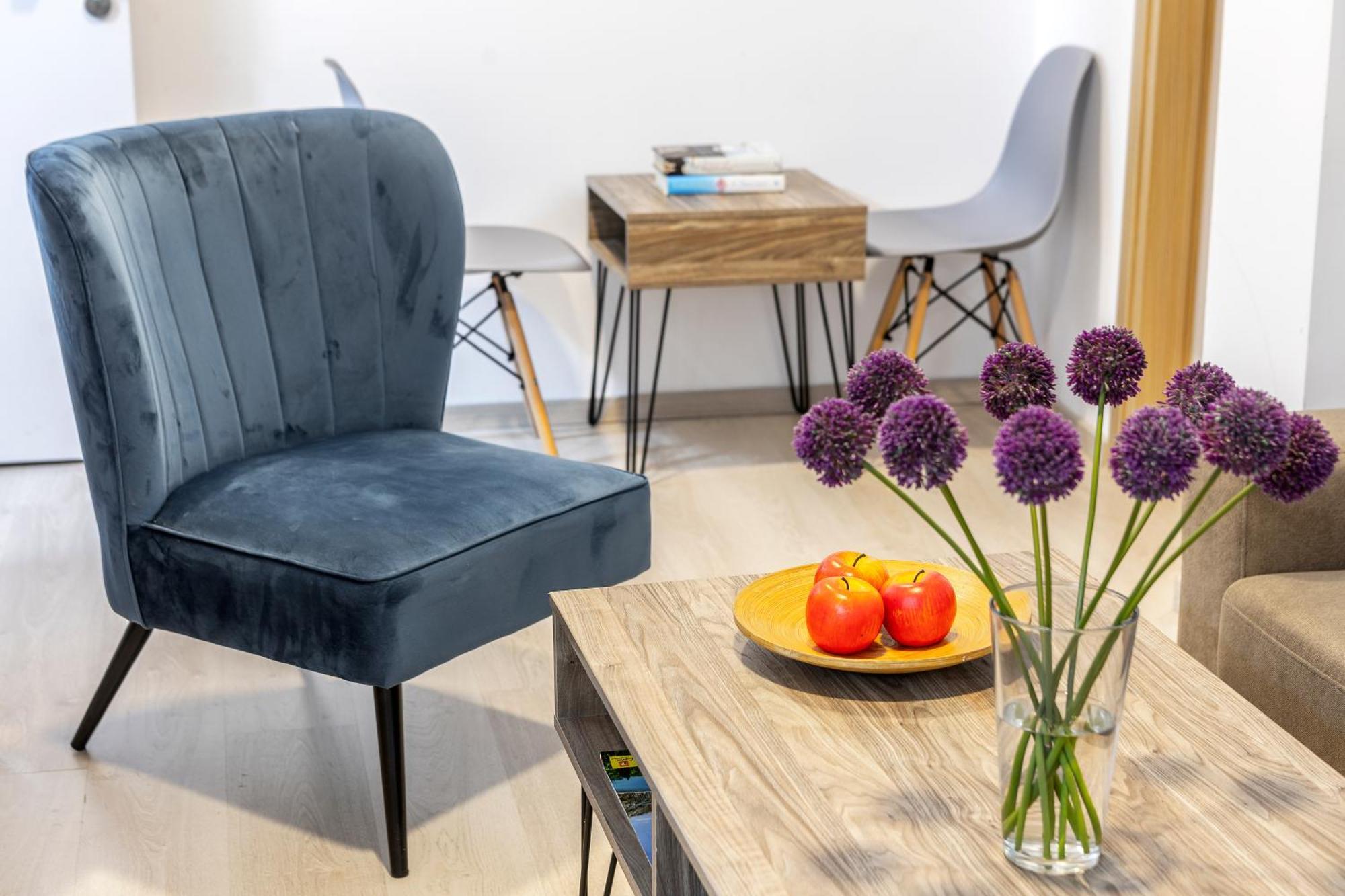 C-Premium Apts 100M From Beach And City Centre Ларнака Екстер'єр фото